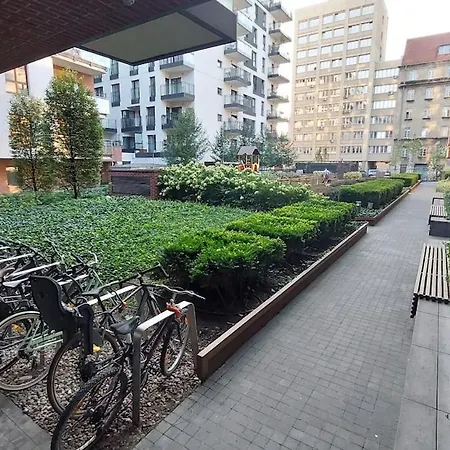 Praga Vista Apartment Warsaw